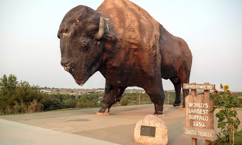 O maior monumento de búfalo do mundo