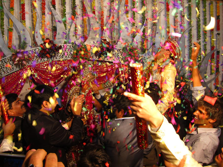 Feiern Sie eine Hochzeit in Indien