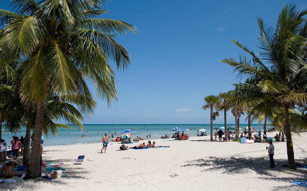 Crandon Park Beach