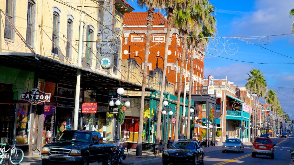  Ybor Stadt