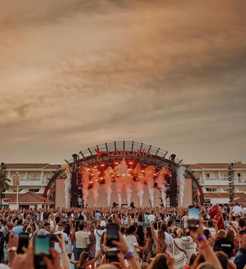 Ibiza e suas festas eletrônicas 