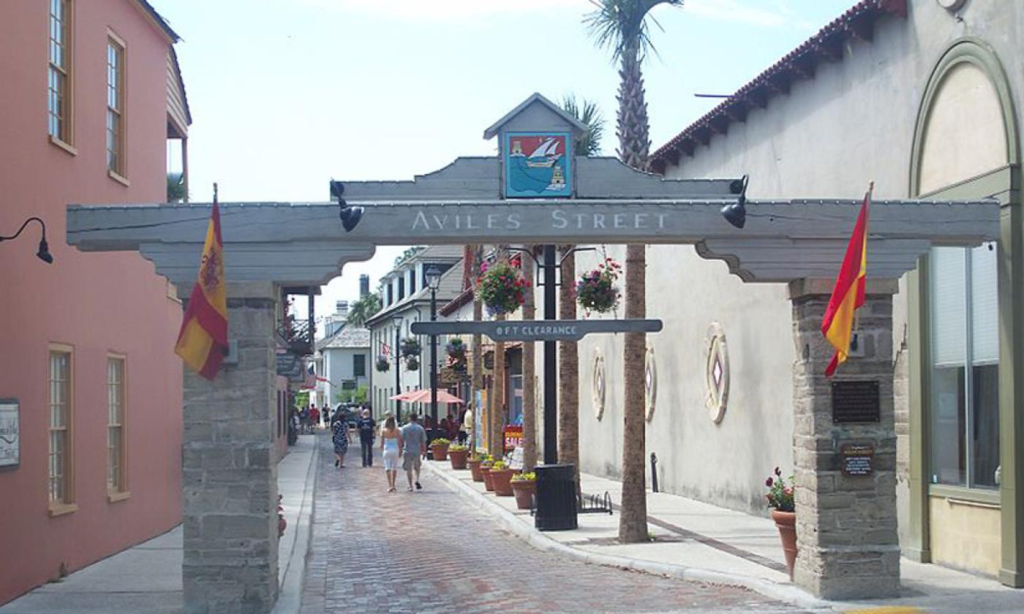 Calle Avilés